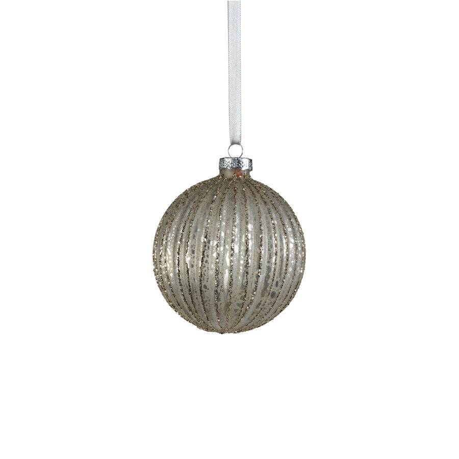Antique Ribbed Ornament - Matte Silver