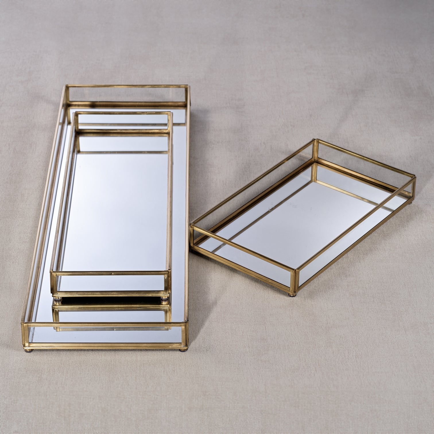 Cava Metal-Edged Mirrored Glass Vanity Tray - Large Cava Metal-Edged Mirrored Glass Vanity Tray - Large