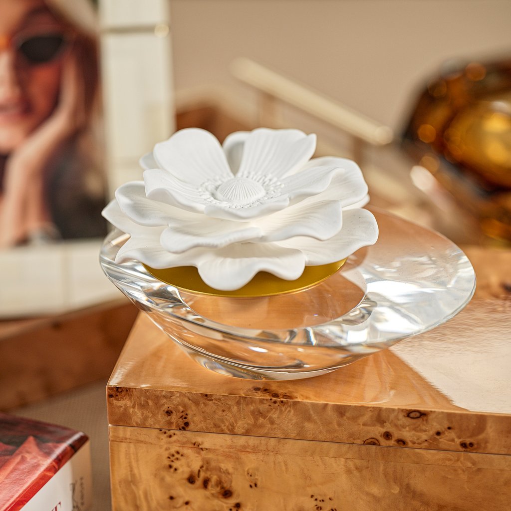 Dream Porcelain Diffuser - Crystal Edition - Diffusers by Carlyle Avenue