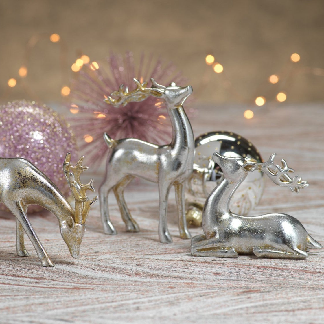 Decorative Silver Reindeer in Assorted Sizes - Set of 3