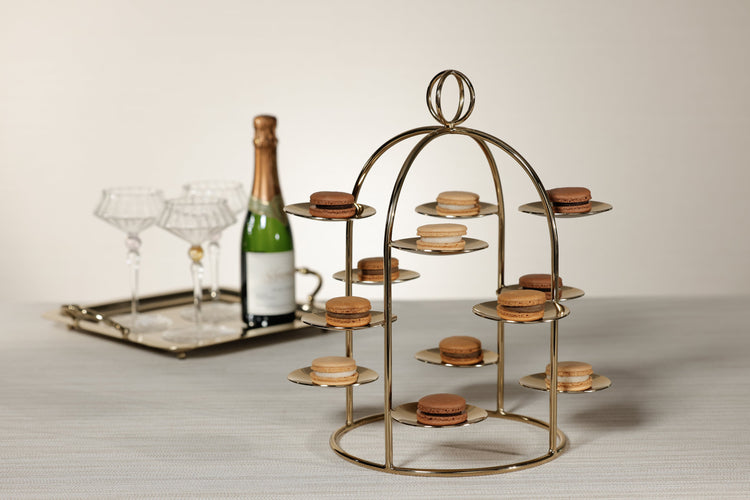 cluster bowls with nuts in them