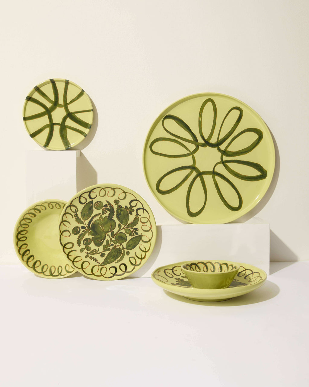 Amalfi Dessert Plate Lime - 9.1" Diameter with hand-painted designs, showcasing artisan craftsmanship.