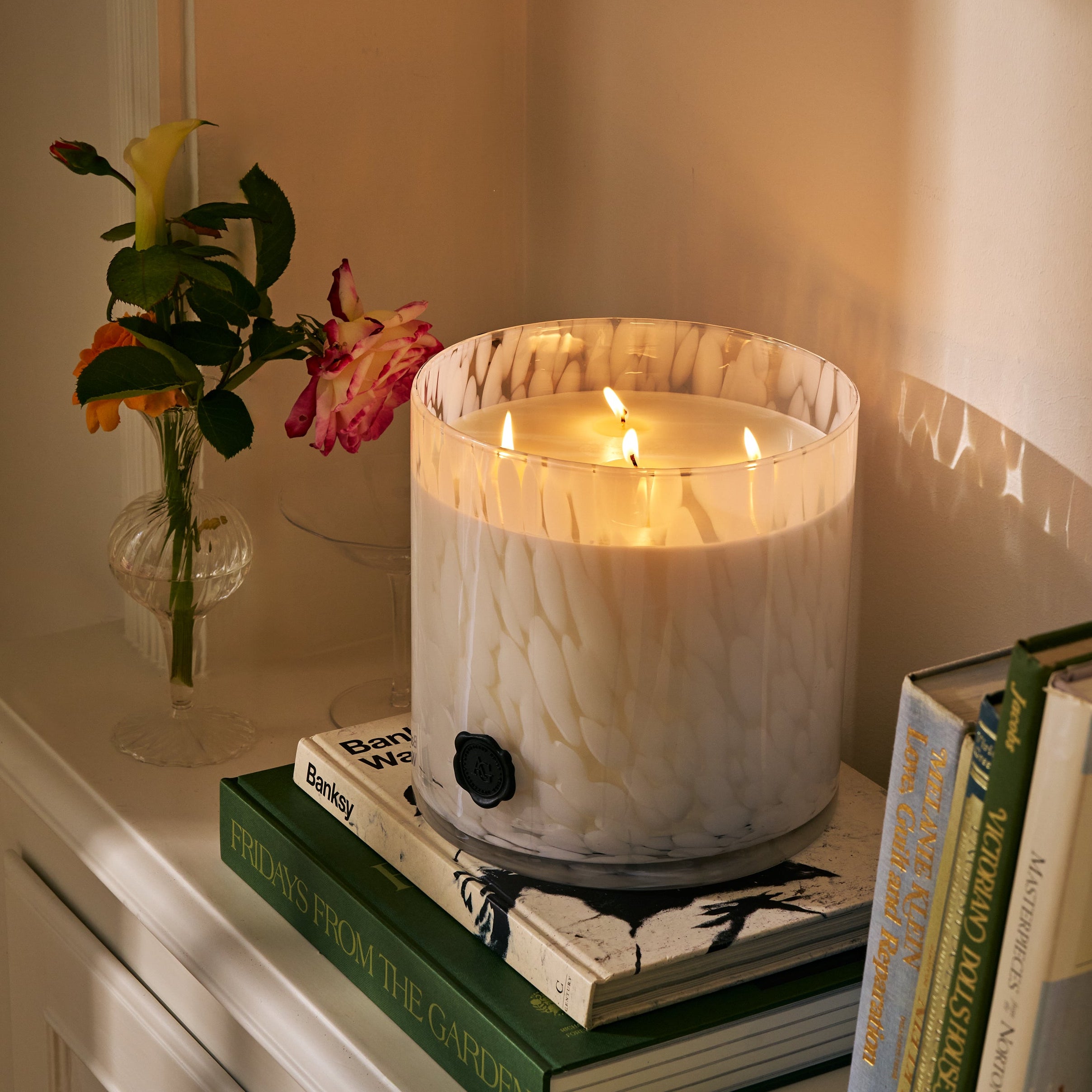 AG Opal Glass Candle - White - Gardenia
