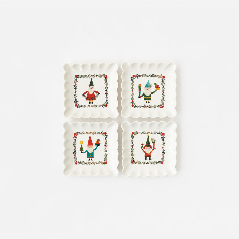 Gnome Scalloped Square Dish, Set of 4 Assorted