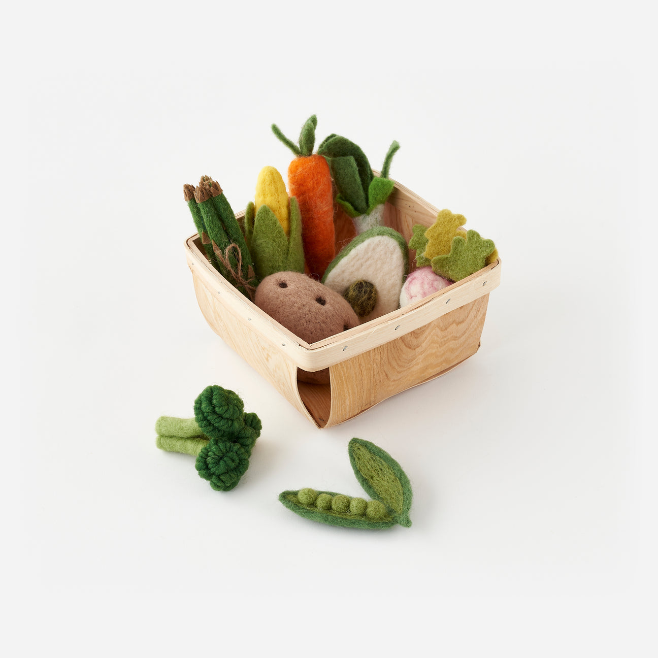 Felt Farmers Market Veggies w/ Crate Set