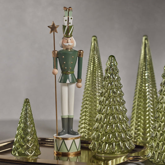 Nutcracker Soldier w/ Star - Green