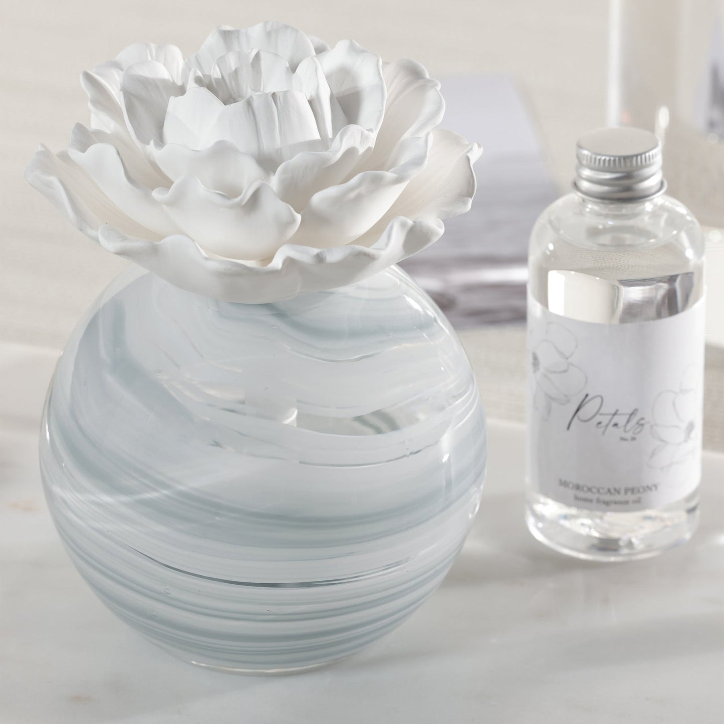 Petals Porcelain Diffuser - Large