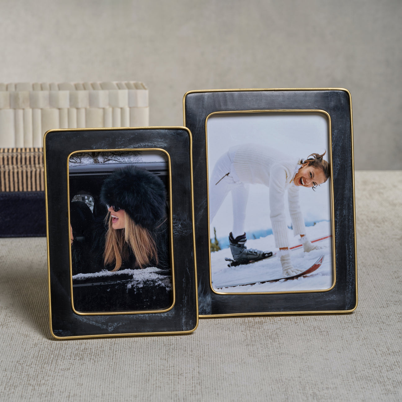 Marbled Black Resin Photo Frame w/ Brass Trim