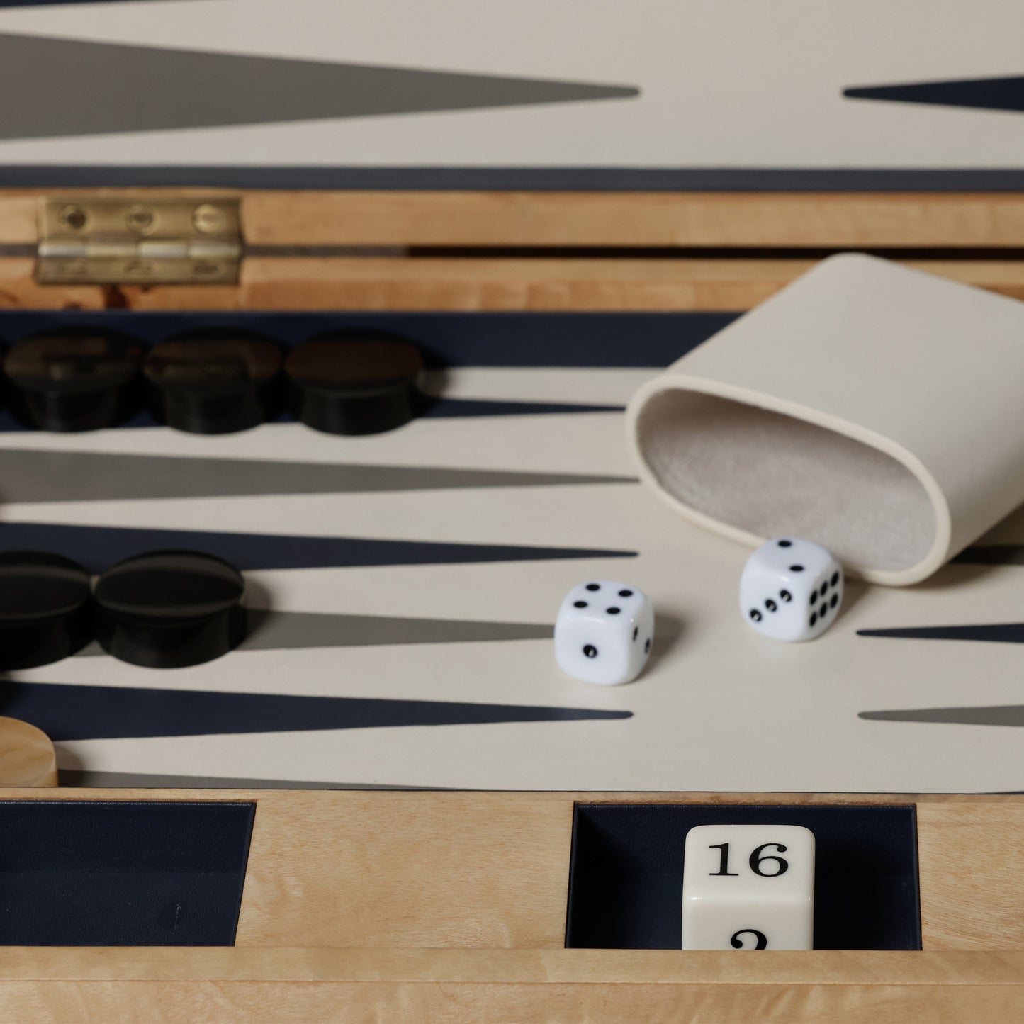 Marbella Backgammon Set