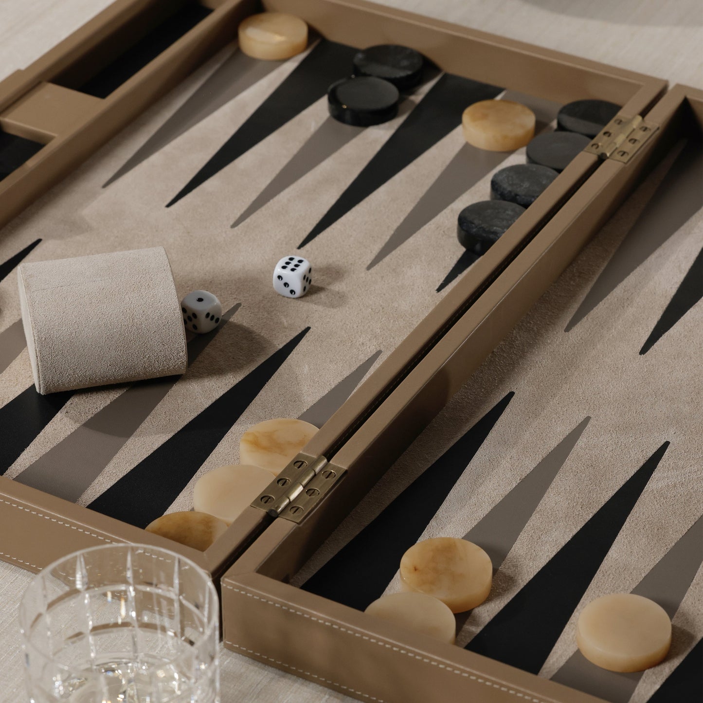 Geneva 19" Backgammon Set - Taupe Leather