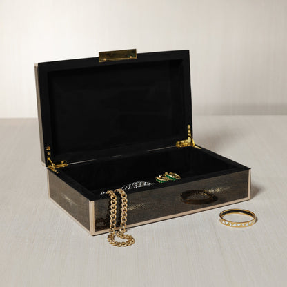 The Corinthia Box