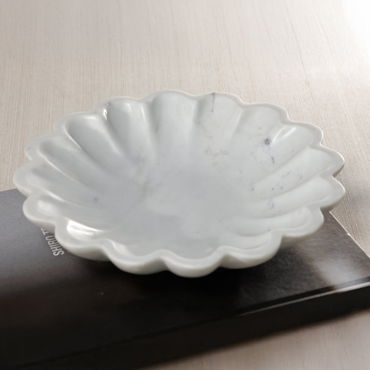 Scallop Flower Marble Bowl