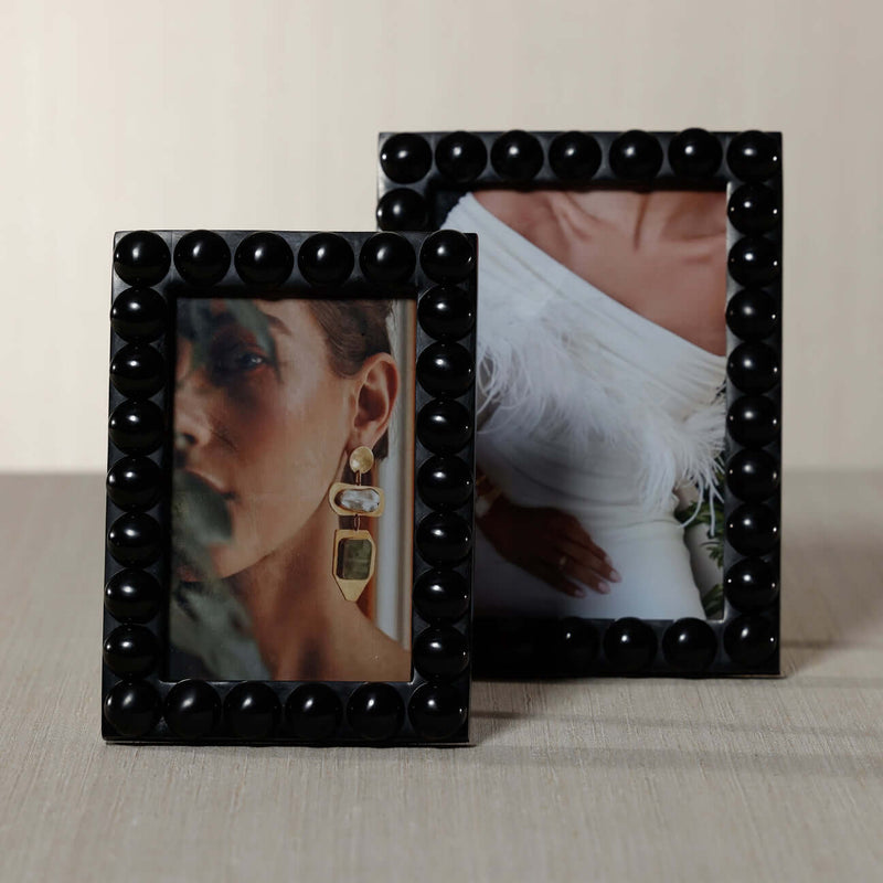 Vienna Black Resin Half Ball Overlay Photo Frame featuring glossy half-sphere details and modern design.