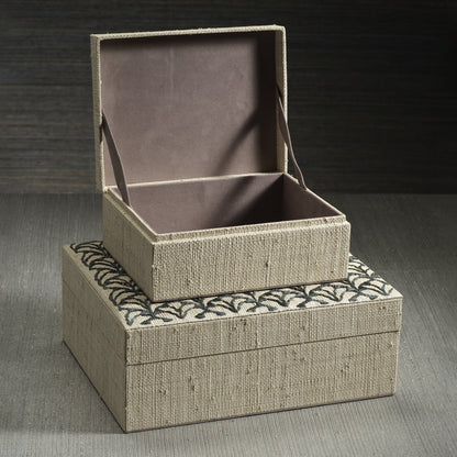 Canaria Petals Natural Fiber Raffia Box
