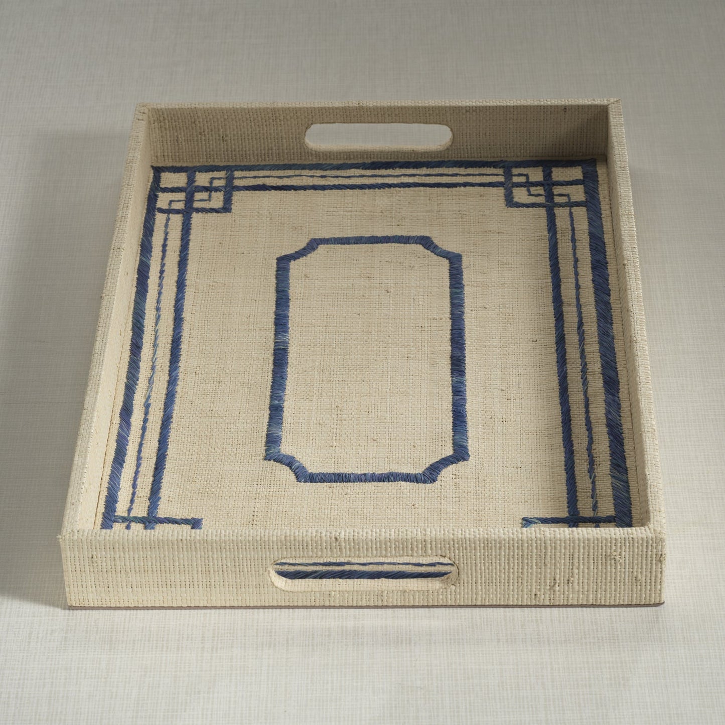 Pattern Natural Fiber Raffia Serving Tray