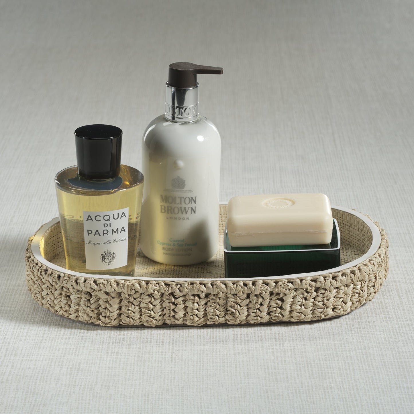 Oval Raffia Tray with Leather Trim