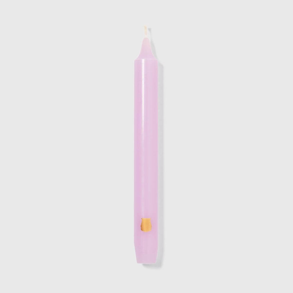 Madeleine Taper Candles - Lilac: A lilac-colored taper candle, smokeless and dripless, perfect for elegant décor.