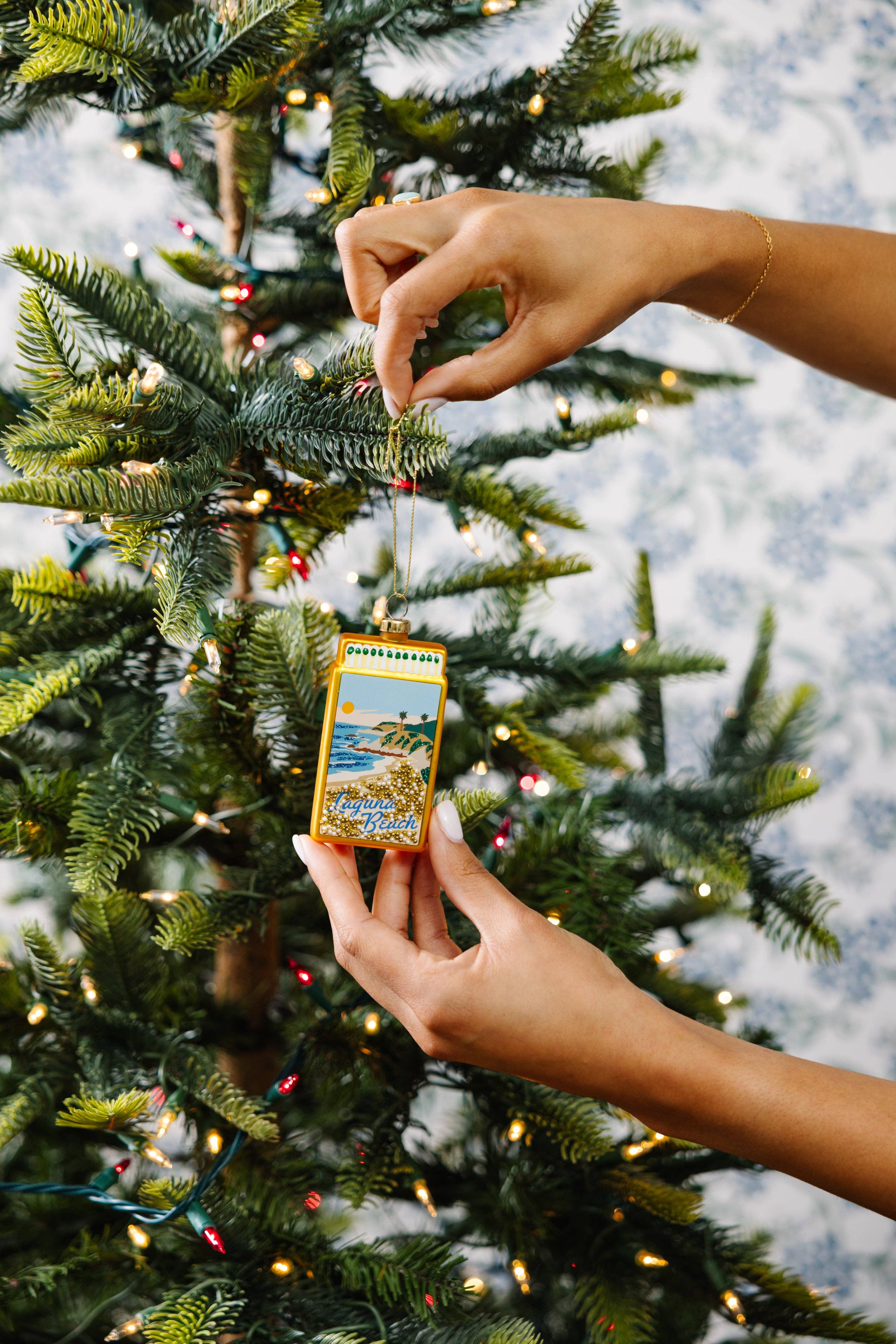 Matchbook Ornament - Laguna Beach - Thumbnail 4