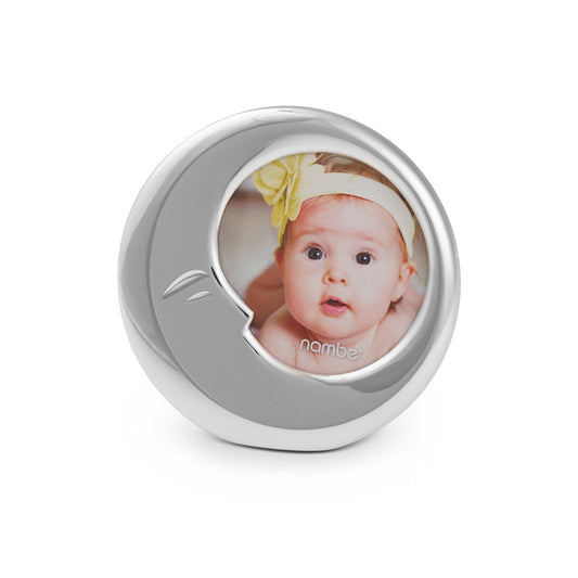 Baby Nambé Moon Frame, 6.25   L x 5   W x 6.25   H, Silver