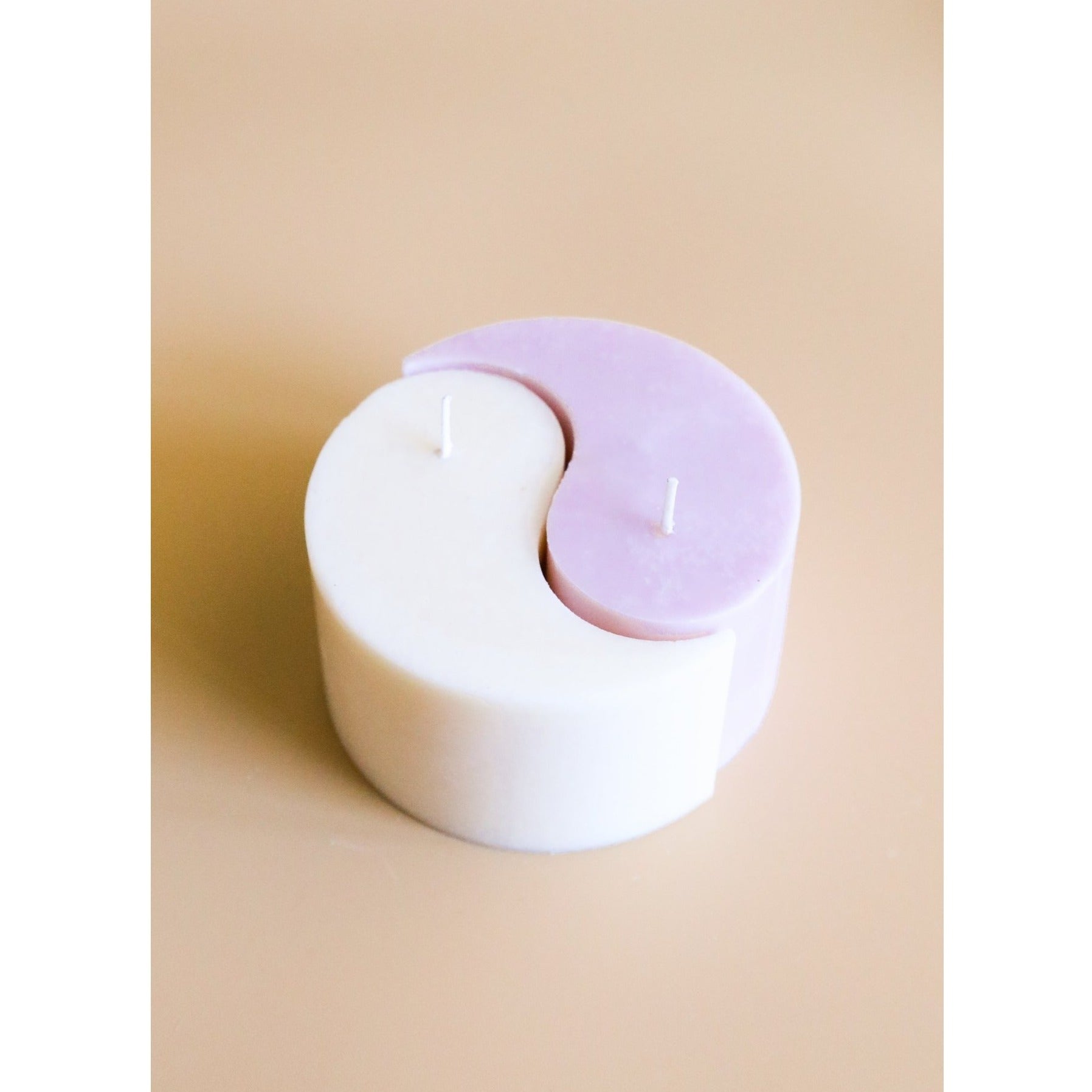 Yin Yang Molded Candle - Lavender