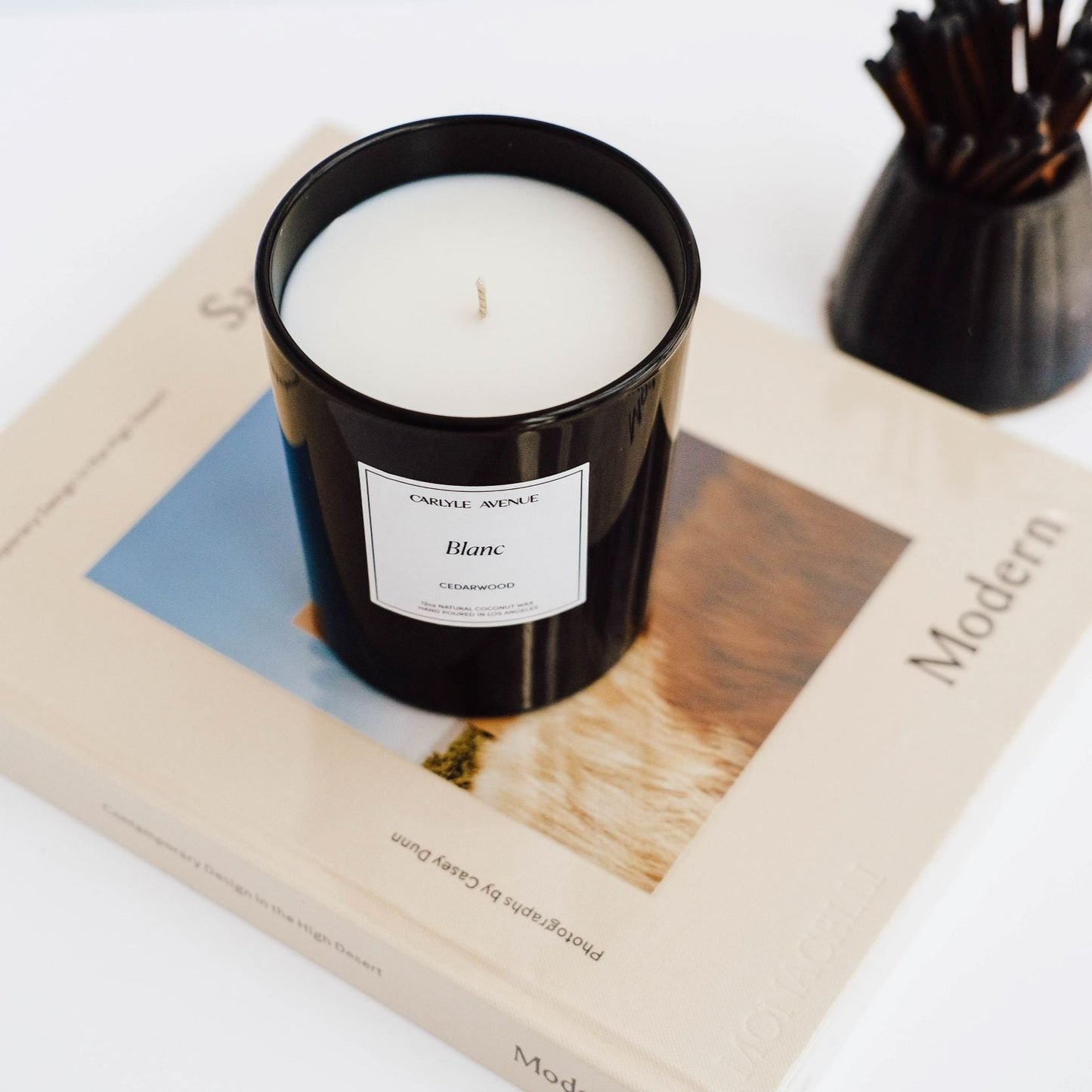 Carlyle Avenue Candle 02