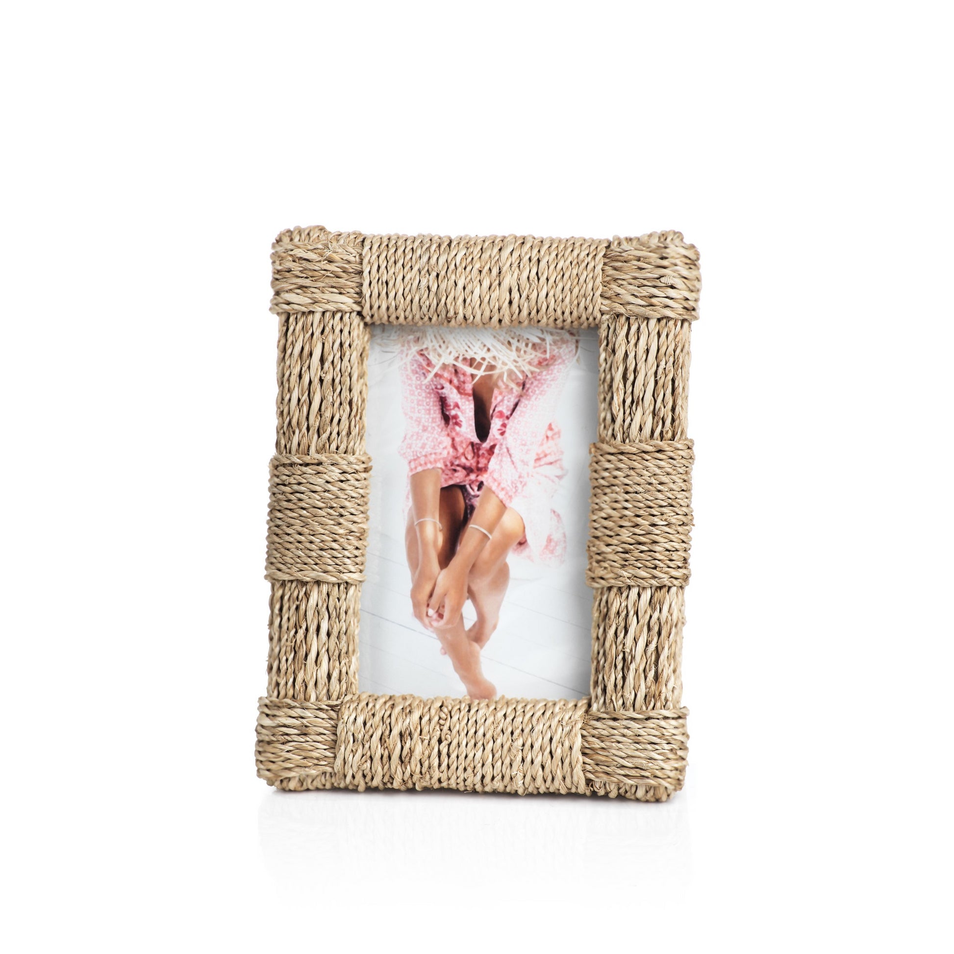 Abaca Rope Photo Frame - CARLYLE AVENUE