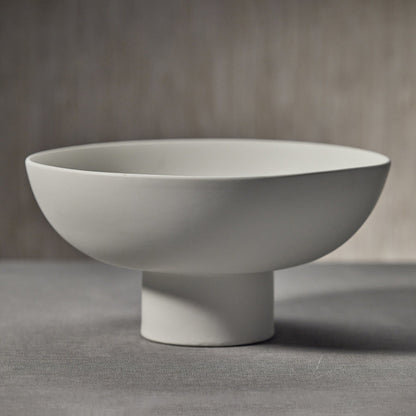 Côte d'Ivoire White Ceramic Footed Bowl - Decorative Bowls by Carlyle Avenue
