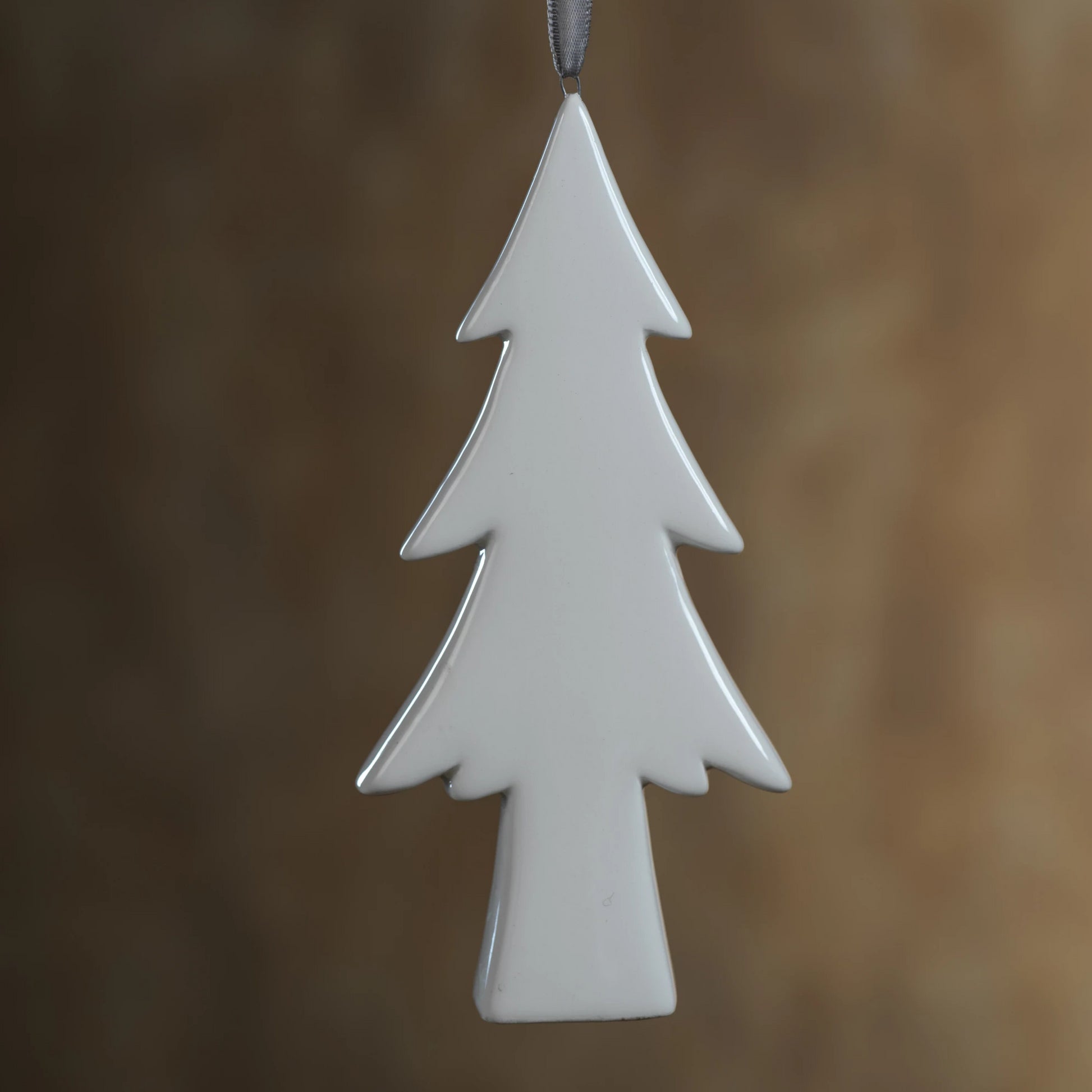 Ceramic White Tree Ornament - Set of 4 - CARLYLE AVENUE