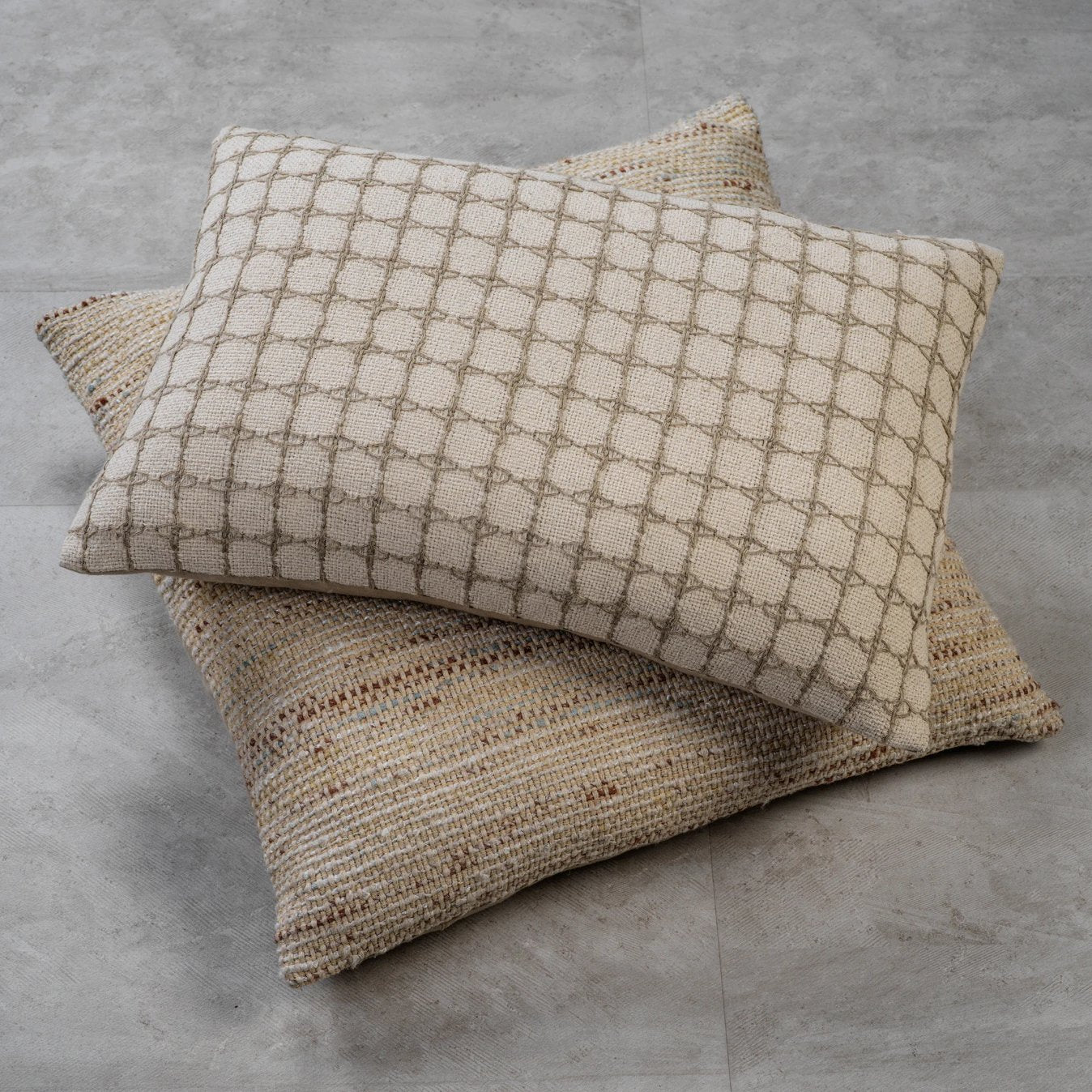 Canaria Linen Throw Pillow - Woven - CARLYLE AVENUE