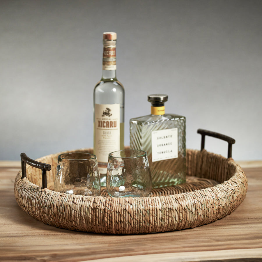 Seagrass Single Rope Round Tray w/Metal Handles – CARLYLE AVENUE