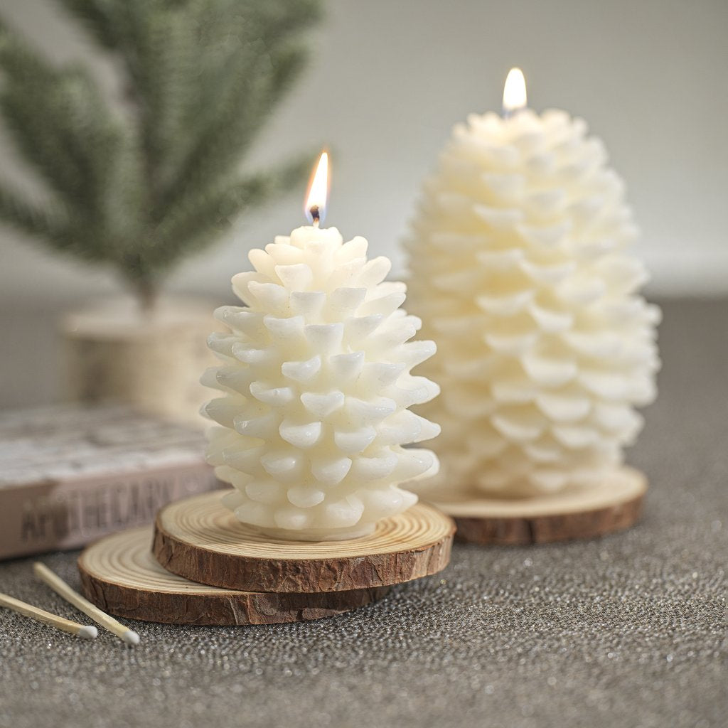 Siberian Fir Scented Pine Cone Candle - Cream